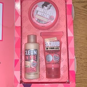 Soap & glory bundle 🔸